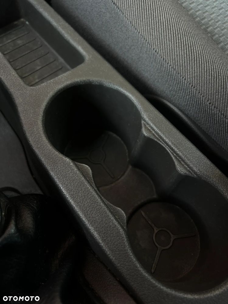 Ford Focus - 28