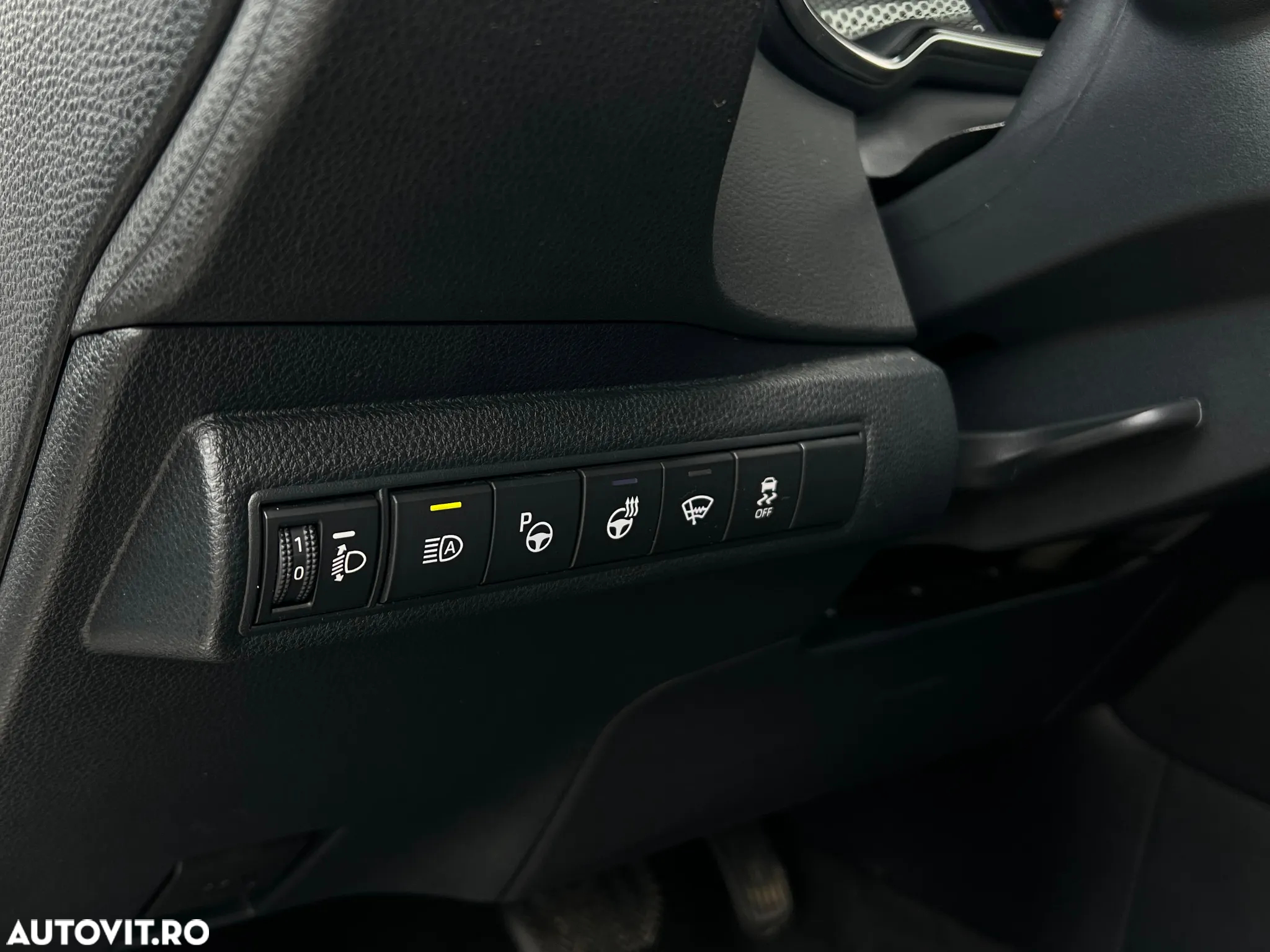 Toyota Corolla 1.8 HSD TS Exclusive Plus tapiterie Gri - 23