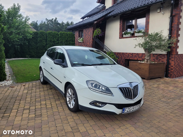 Lancia Delta 1.4 T-Jet Argento