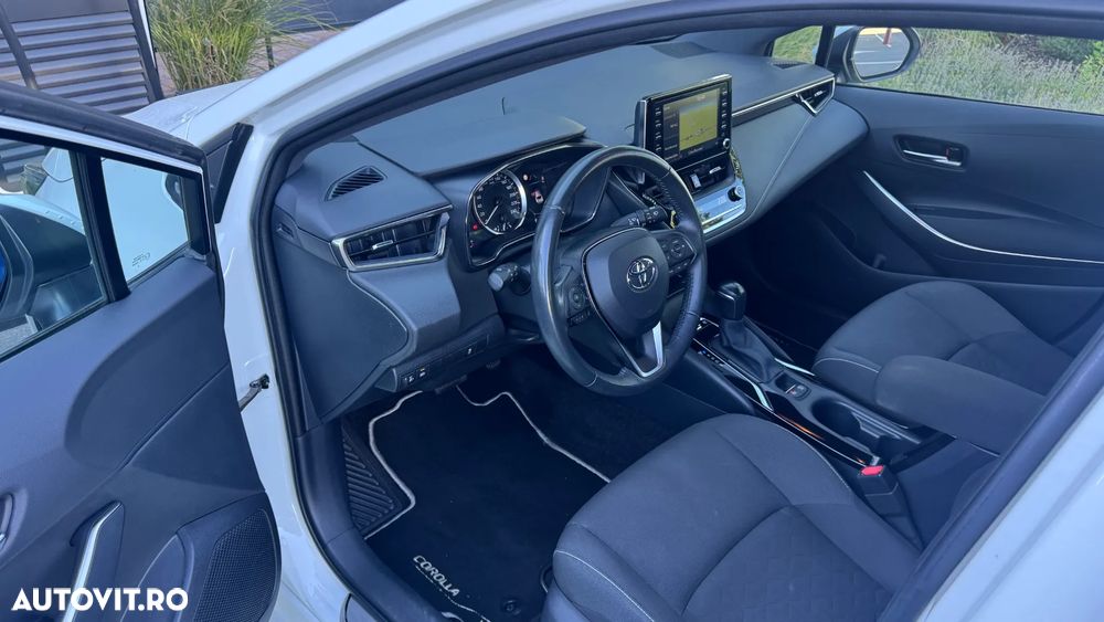 Toyota Corolla 1.8 HSD Dynamic - 14