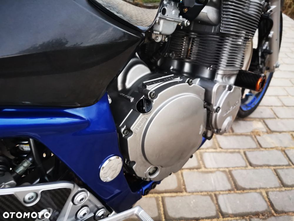 Suzuki Bandit - 19
