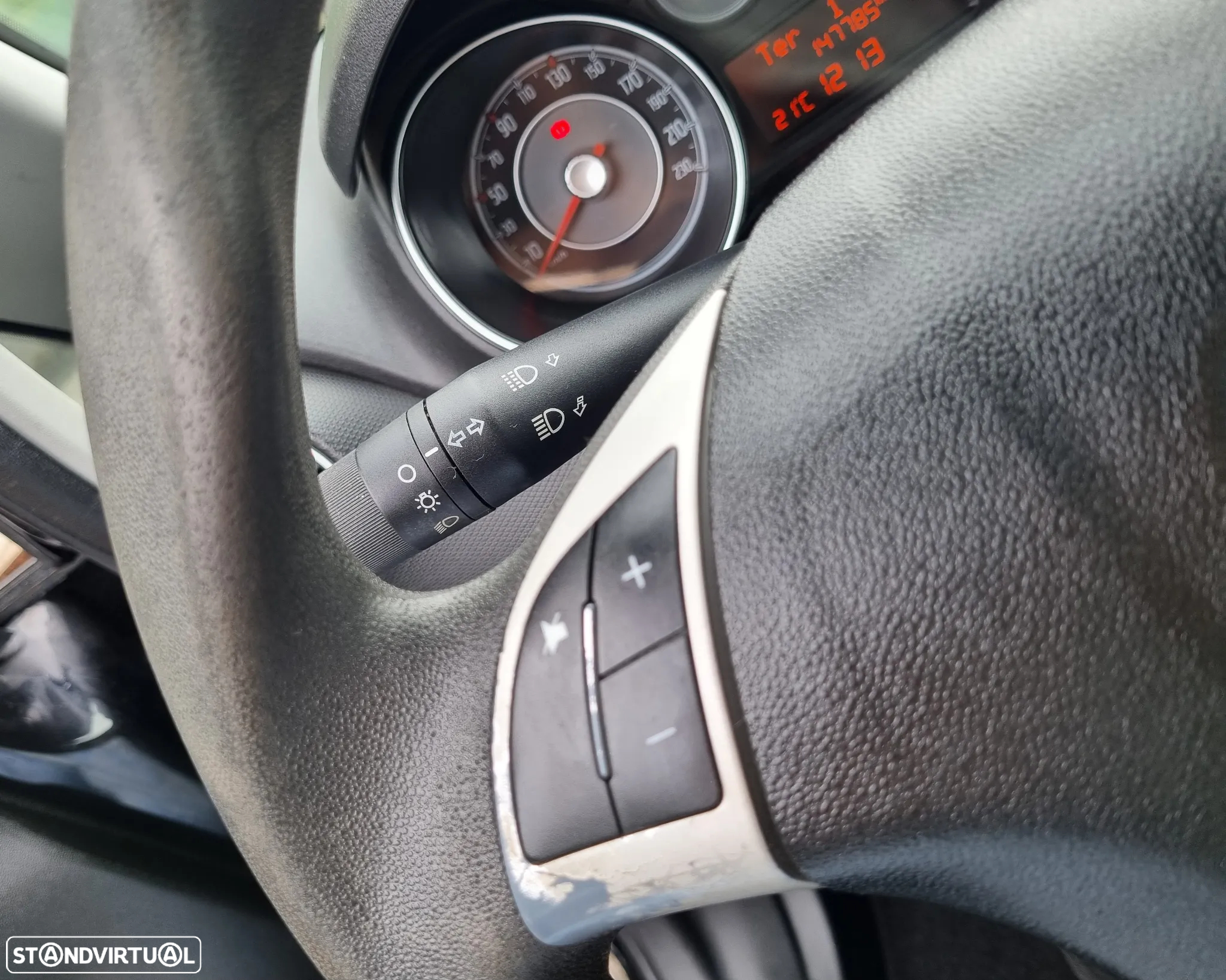Fiat Punto 1.2 Easy S&S - 16