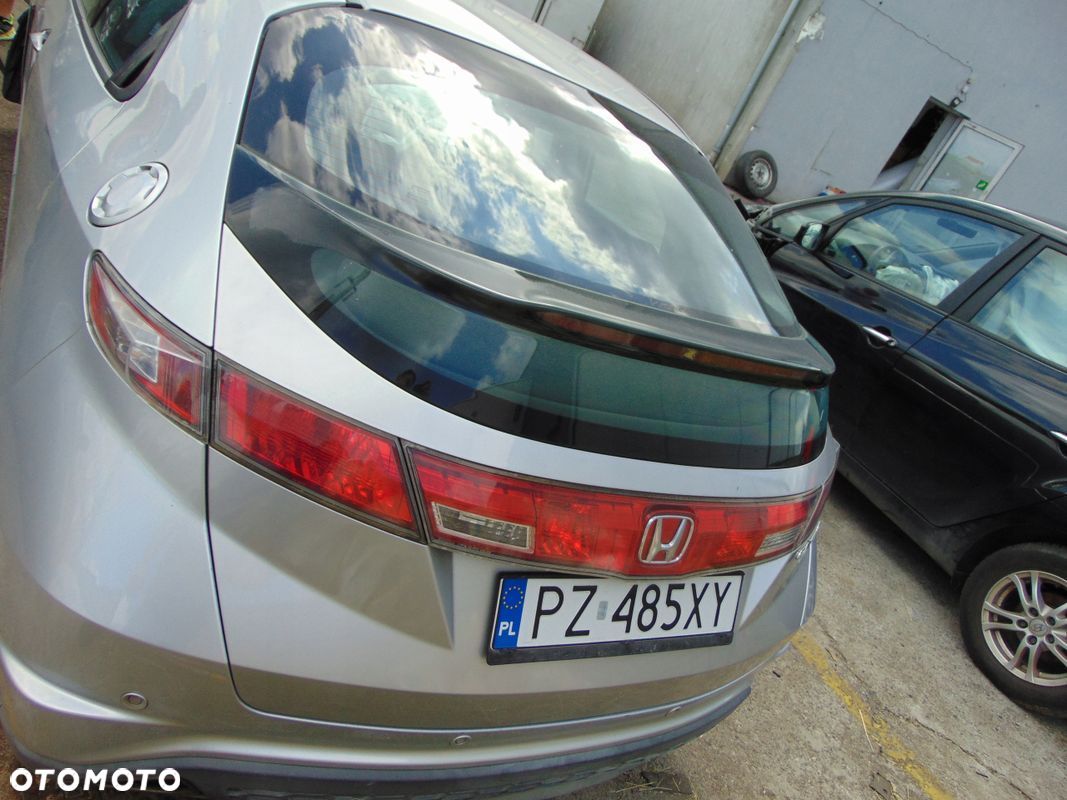 KLAPA BAGAŻNIKA TYŁ TYLNIA HONDA CIVIC UFO VIII NH700M - 1