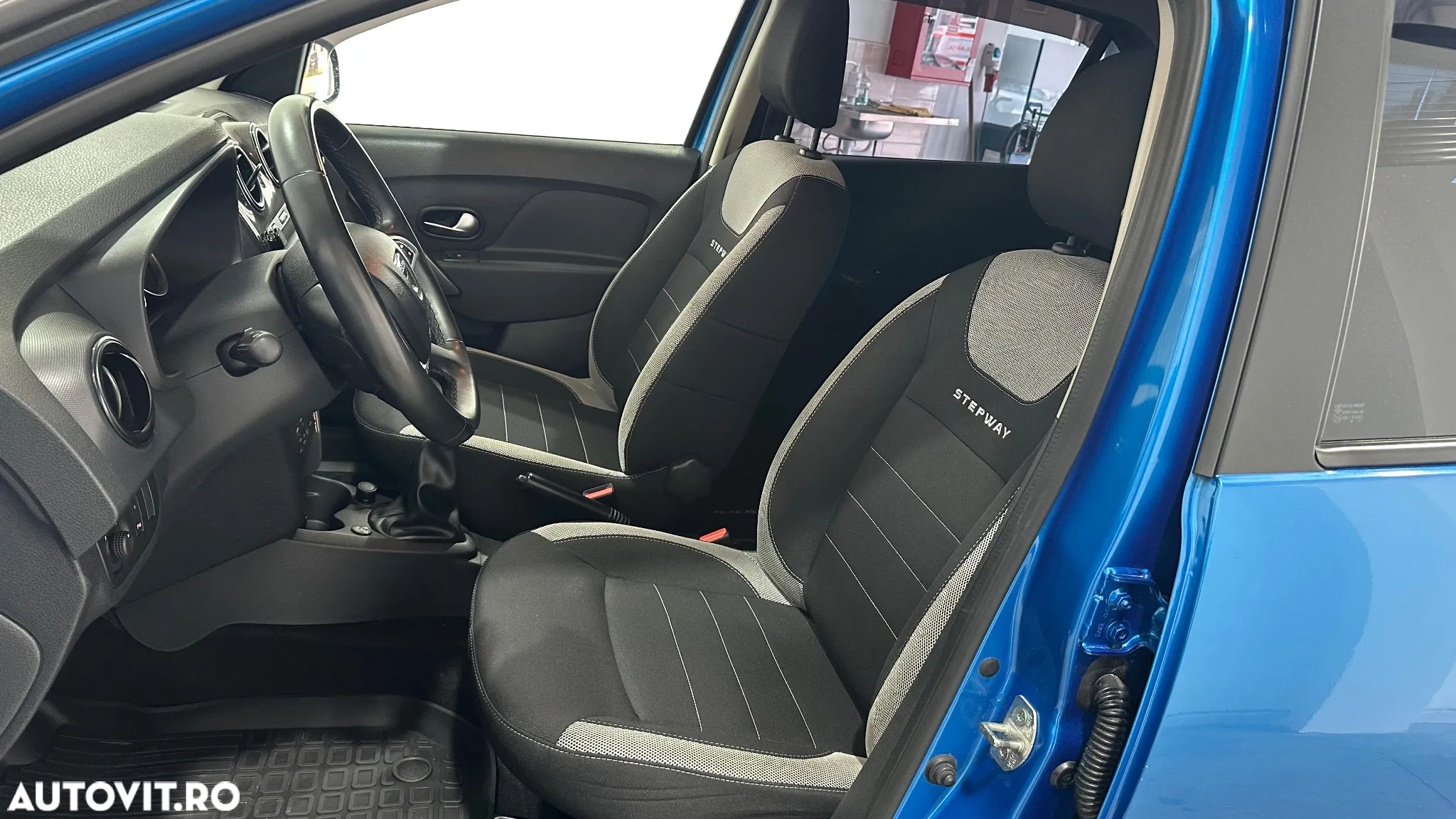 Dacia Logan Stepway TCe 100 GPL - 7