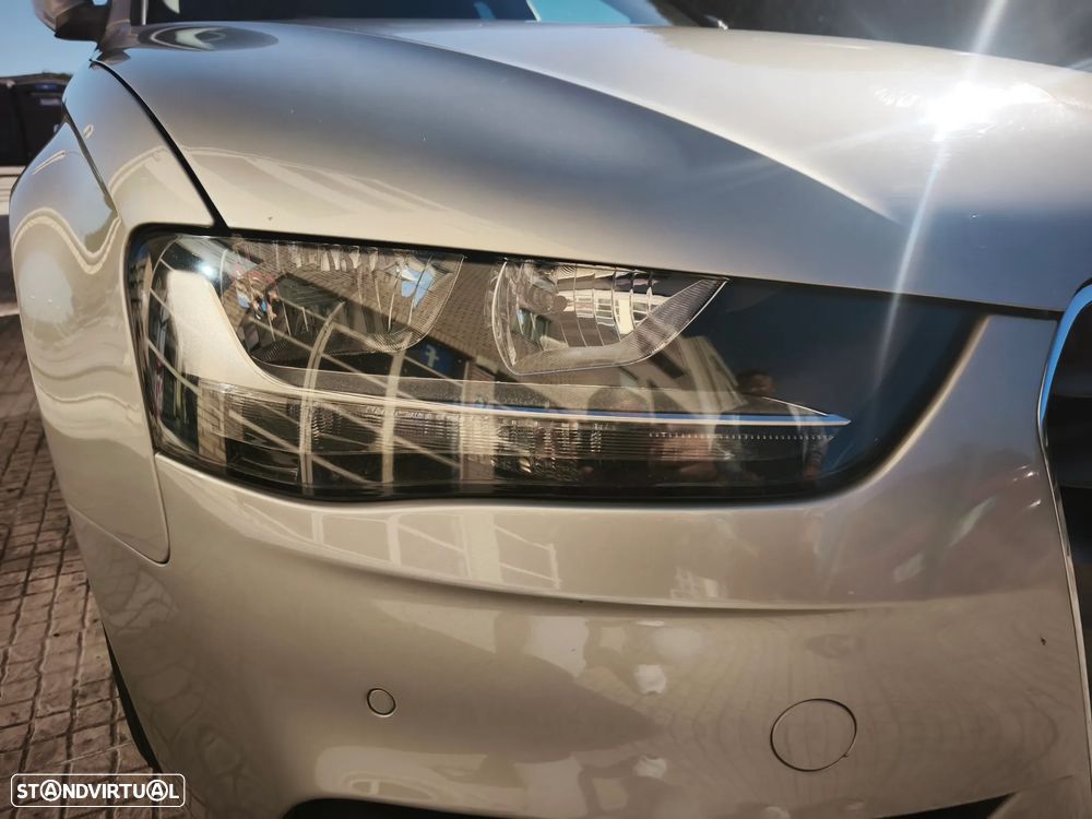Audi A4 Avant 2.0 TDI 116g DPF Ambiente - 14
