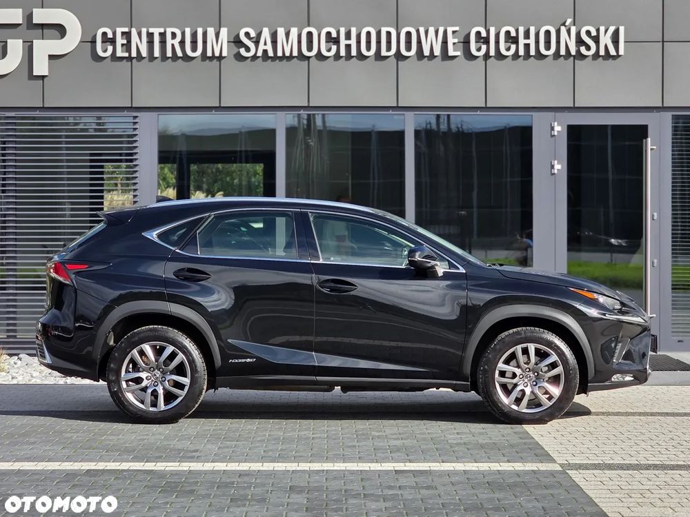 Lexus NX 300h Elegance AWD - 9
