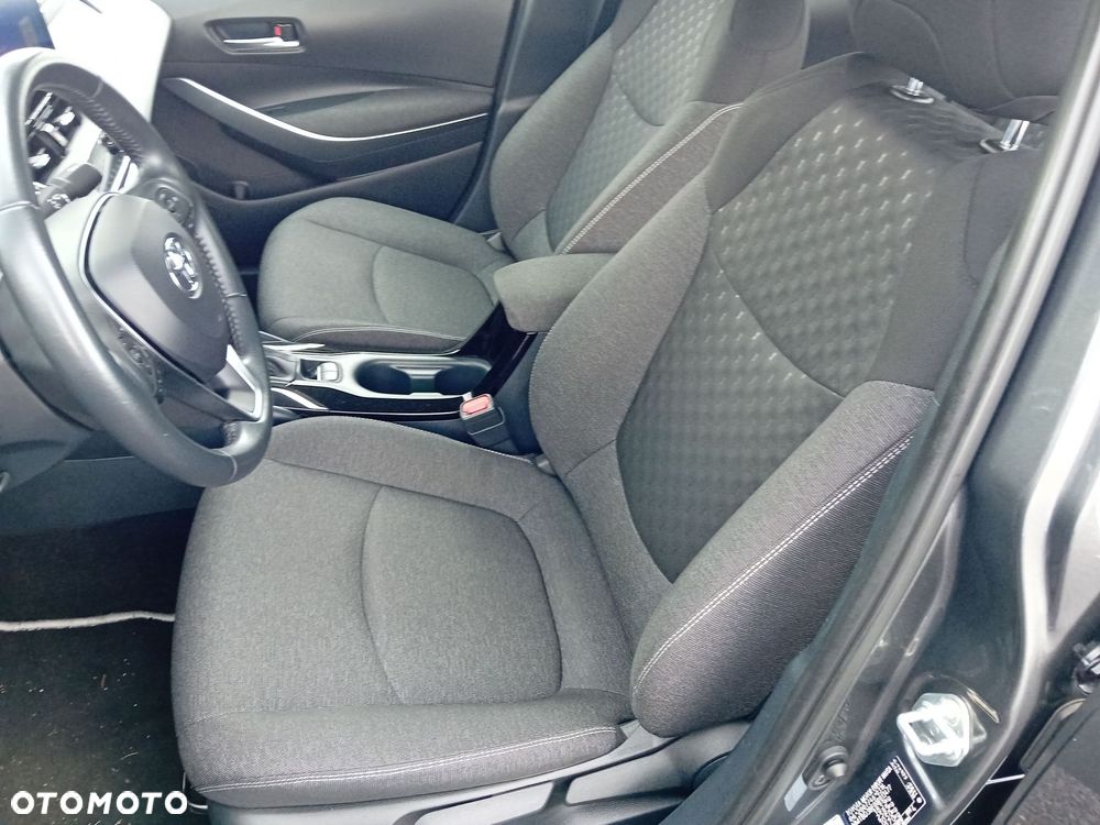 Toyota Corolla 1.8 Hybrid Comfort - 12