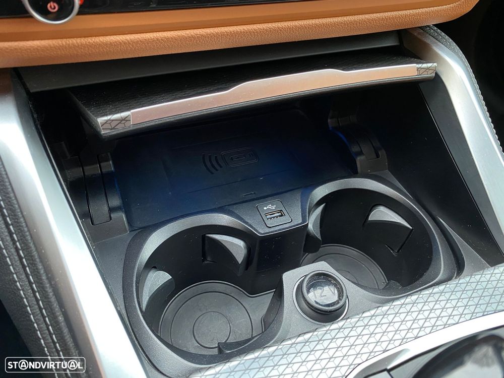 BMW i4 eDrive40 Pack Desportivo M - 28