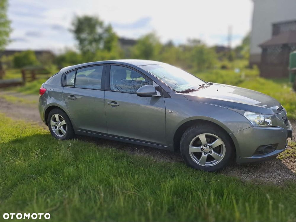 Chevrolet Cruze 1.8 LS (klm) - 3