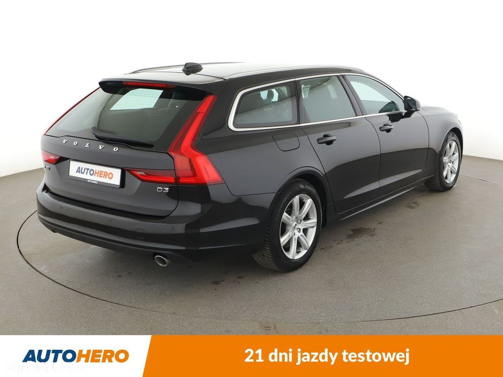 Volvo V90 D3 Momentum - 6