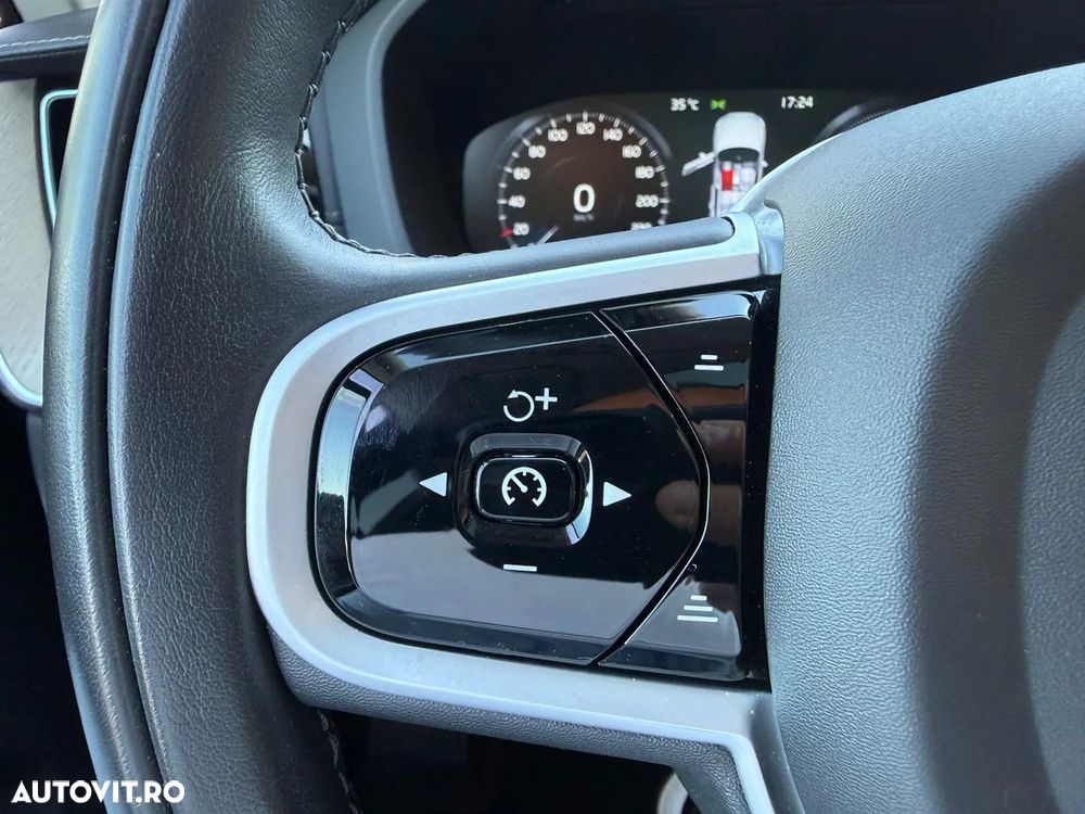 Volvo XC 60 - 34
