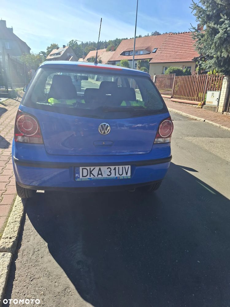 Volkswagen Polo - 2