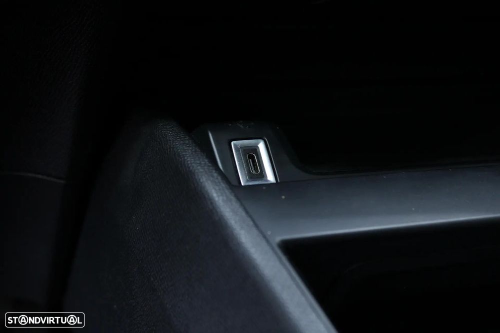 Citroën C4 1.2 PureTech Feel Pack - 26