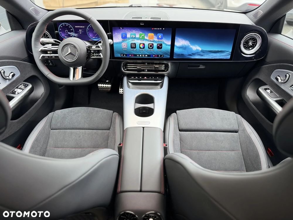 Mercedes-Benz CLA - 10