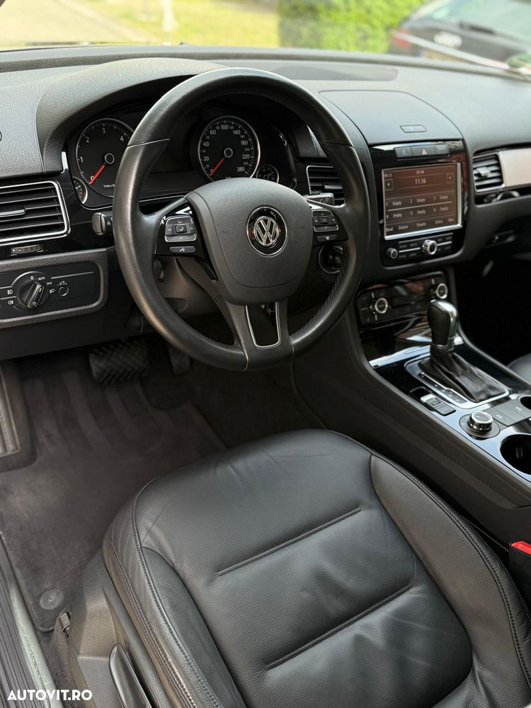 Volkswagen Touareg - 16