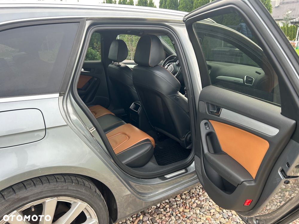 Audi A4 Avant 2.0 TDI DPF quattro S line Sportpaket - 13