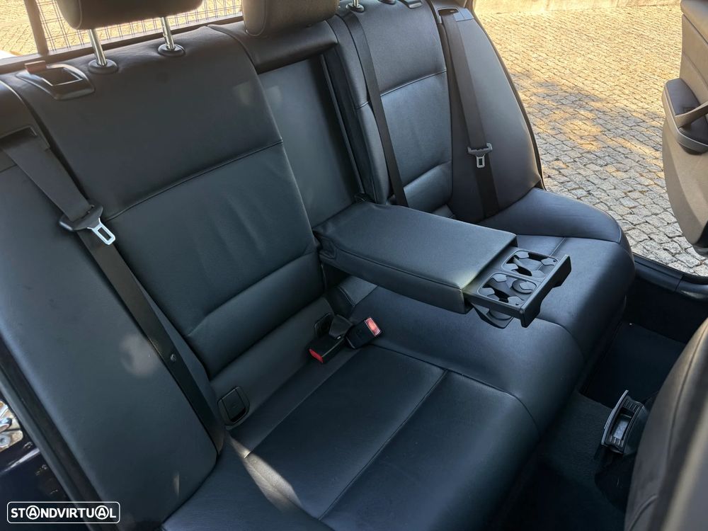 BMW 320 - 8