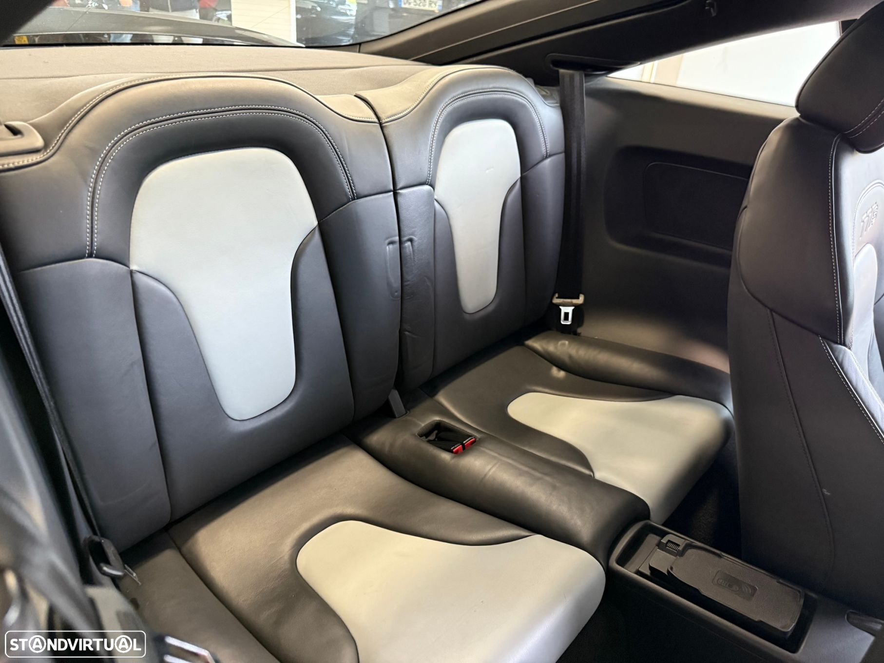Audi TTS Coupé 2.0 TFSi quattro S Tronic - 26