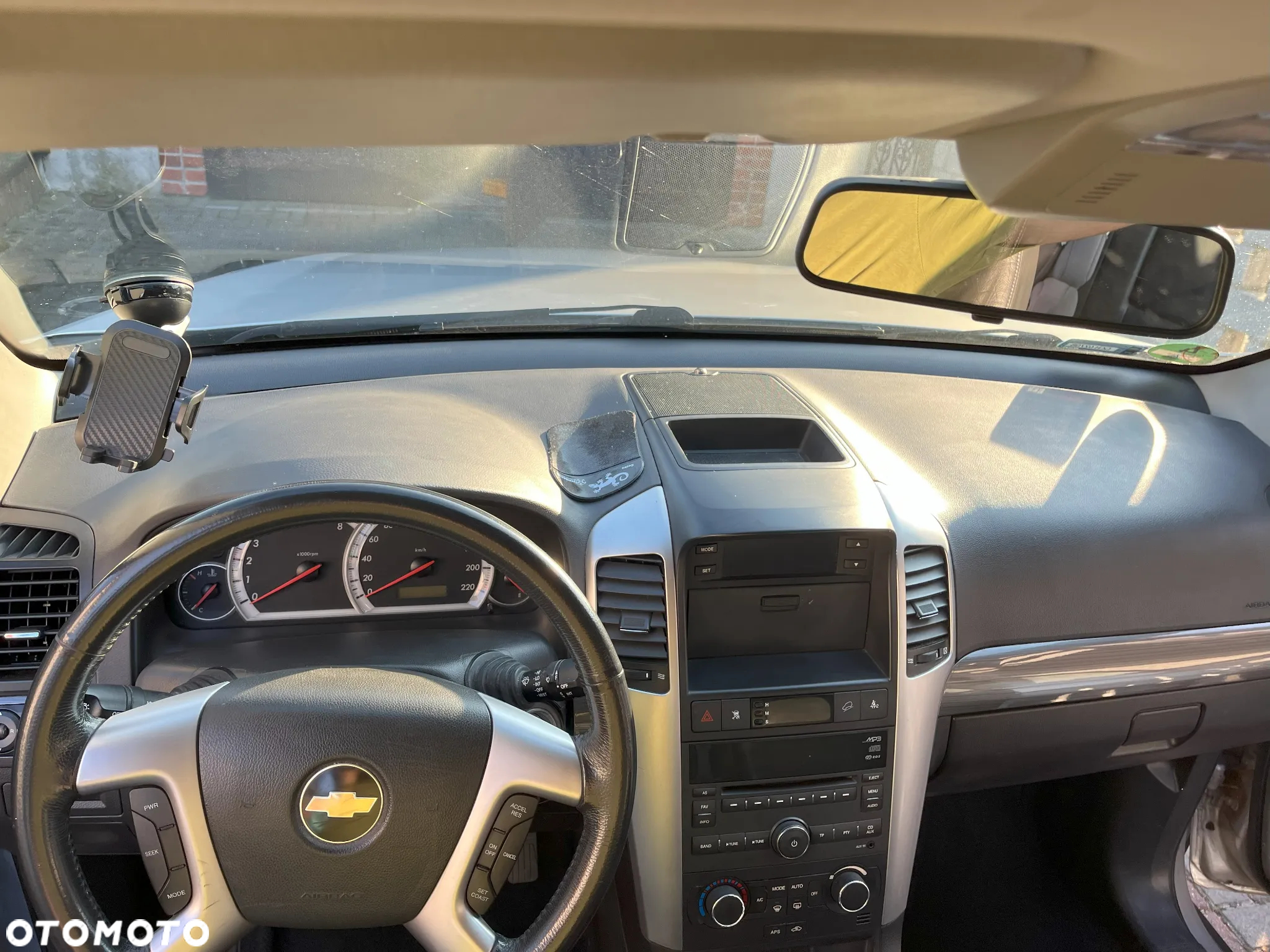 Chevrolet Captiva - 14