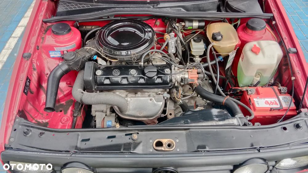 Volkswagen Golf 1.3 CL - 8