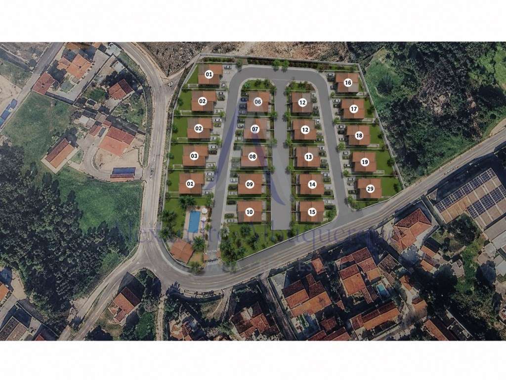 Terreno com Elevado Potencial de Investimento - 6.750 m² | Sesimbra - Grande imagem: 2/7