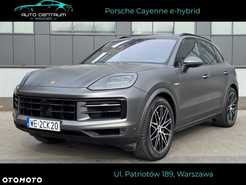 Porsche Cayenne - 2