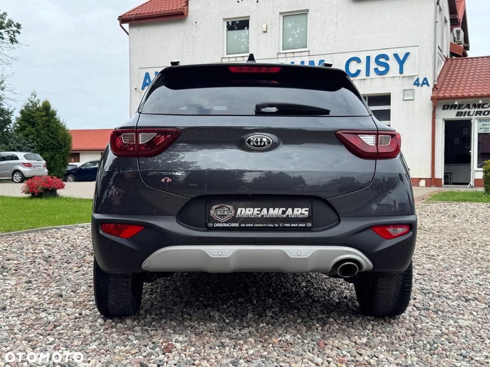 Kia Stonic - 10