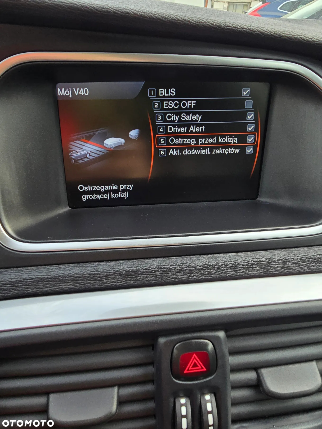 Volvo V40 D2 Momentum - 18