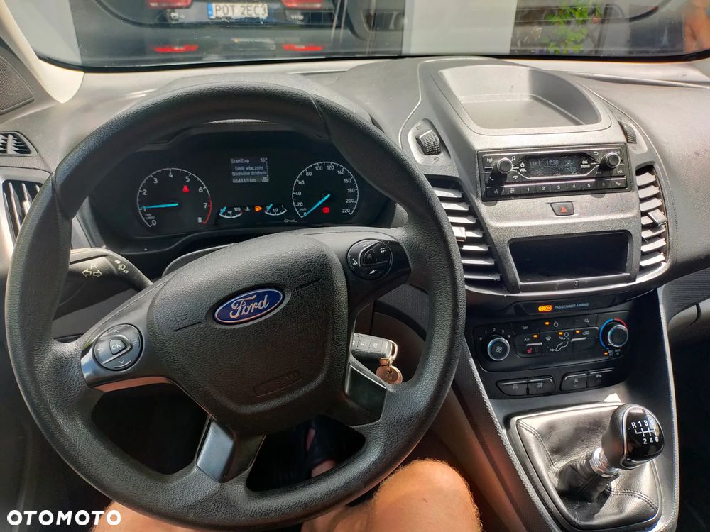 Ford Transit Connect - 6