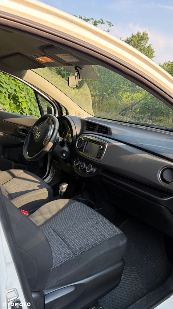 Toyota Yaris 1.33 Active MS - 11
