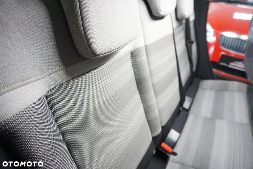 Citroën C3 1.2 PureTech Feel - 23