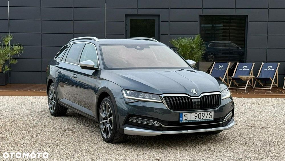 Skoda Superb 2.0 TDI SCR 4x4 Scout DSG - 1