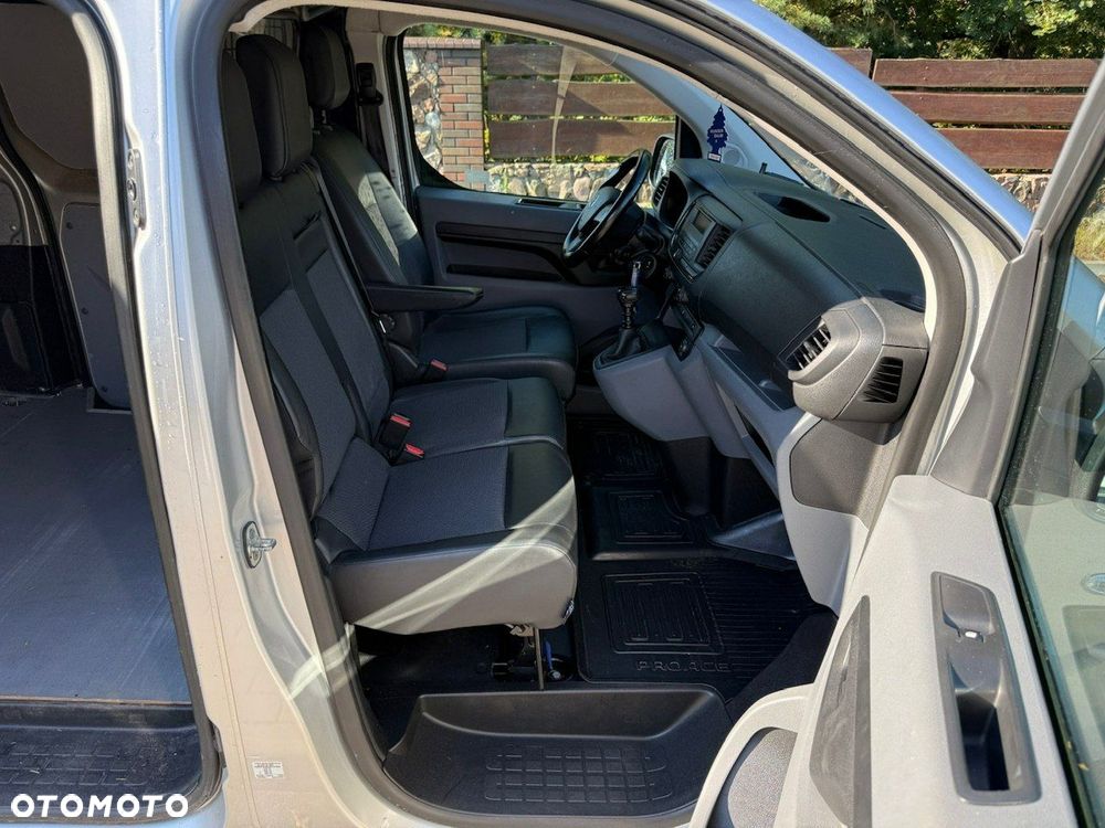 Toyota ProAce - 13