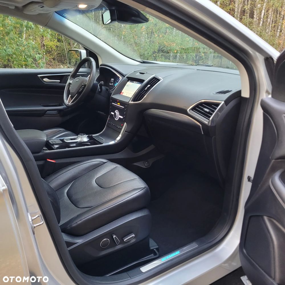 Ford Edge - 19