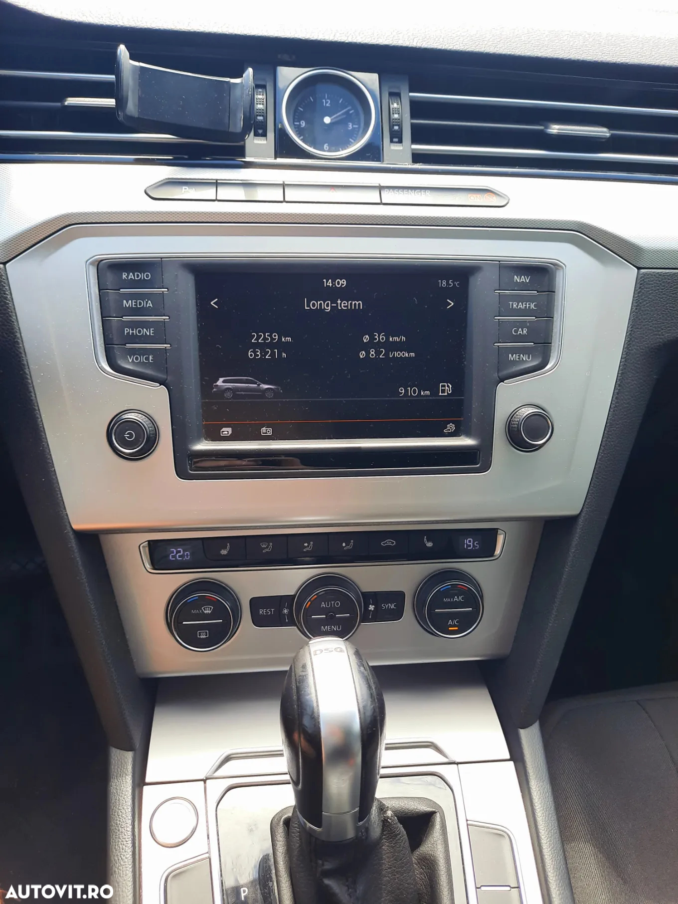 Volkswagen Passat Variant 2.0 TDI SCR DSG - 11