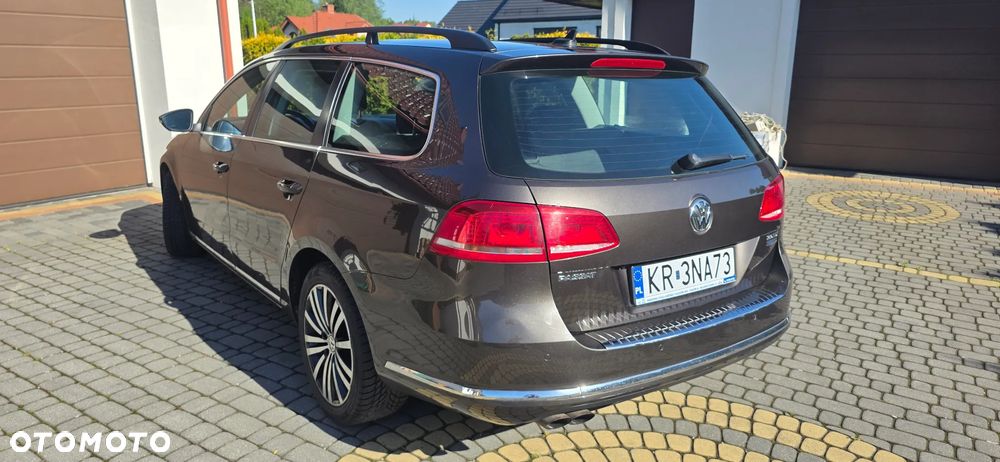 Volkswagen Passat 2.0 TDI Comfortline DSG - 3