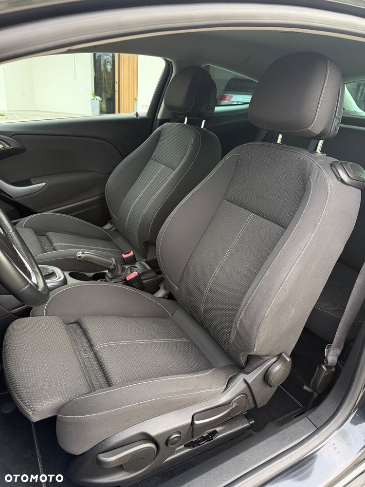 Opel Astra 1.4 Turbo - 17