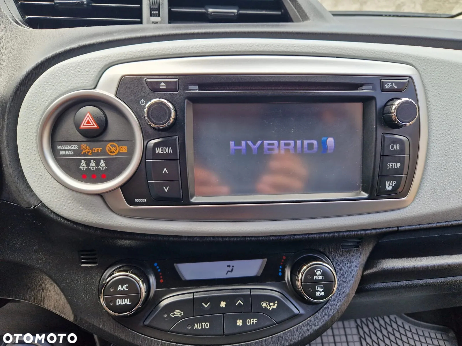 Toyota Yaris Hybrid 1.5 VVT-i Comfort - 13