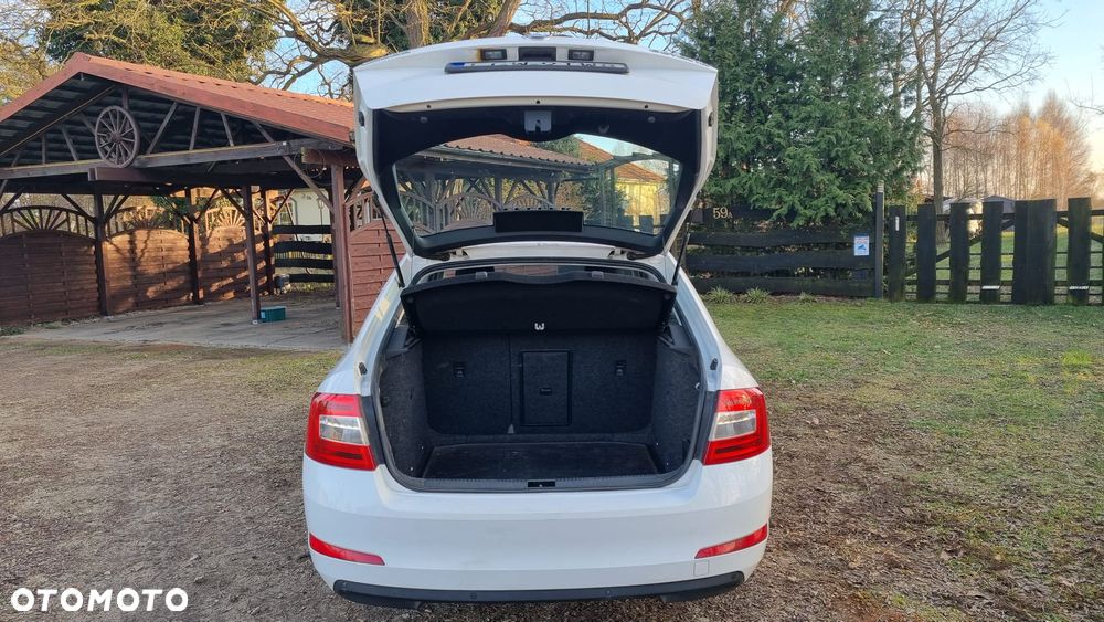 Skoda Octavia 2.0 TDI Elegance - 4