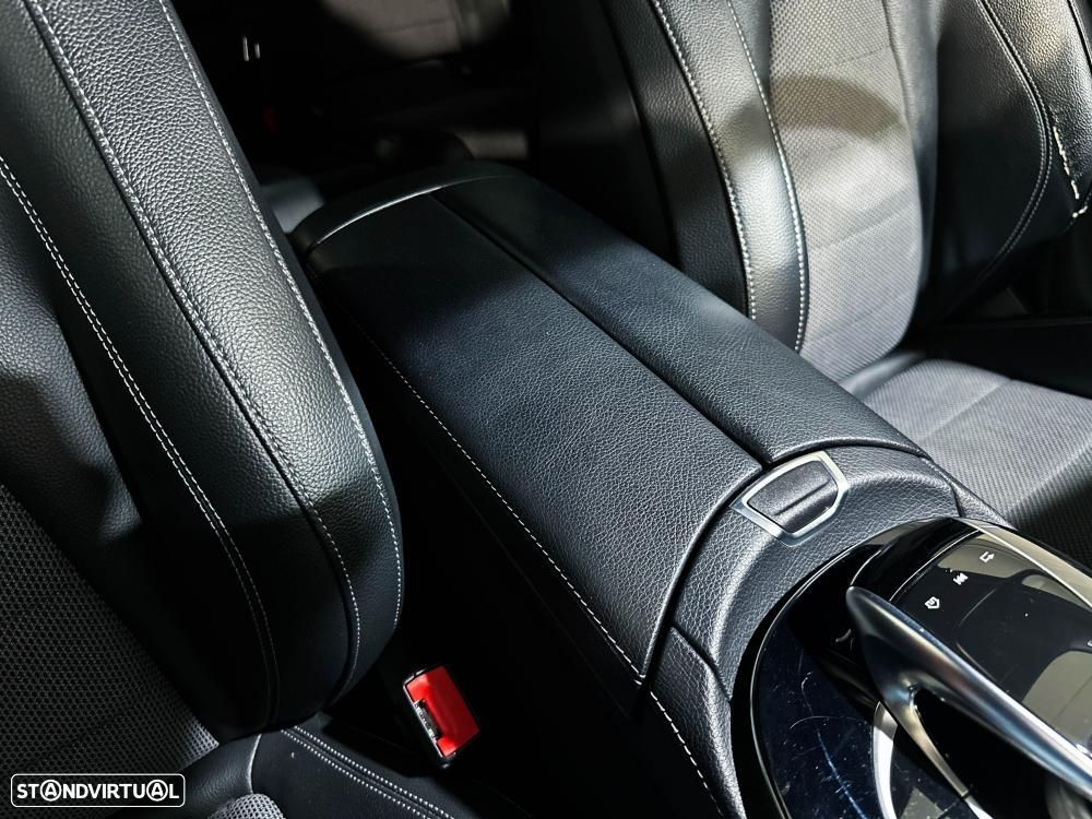 Mercedes-Benz E 350 e AMG - 38