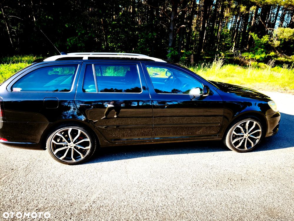 Skoda Octavia 2.0 TFSI RS - 8
