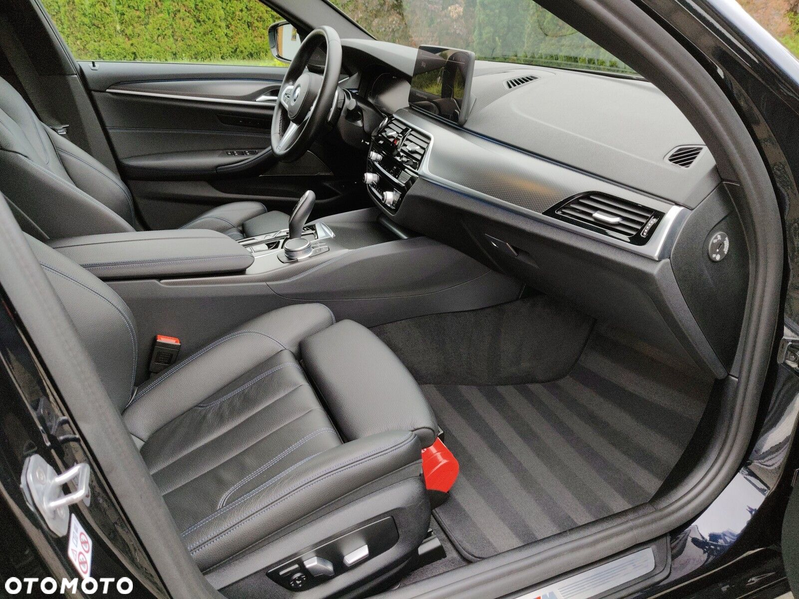 BMW Seria 5 530e xDrive M Sport sport - 21