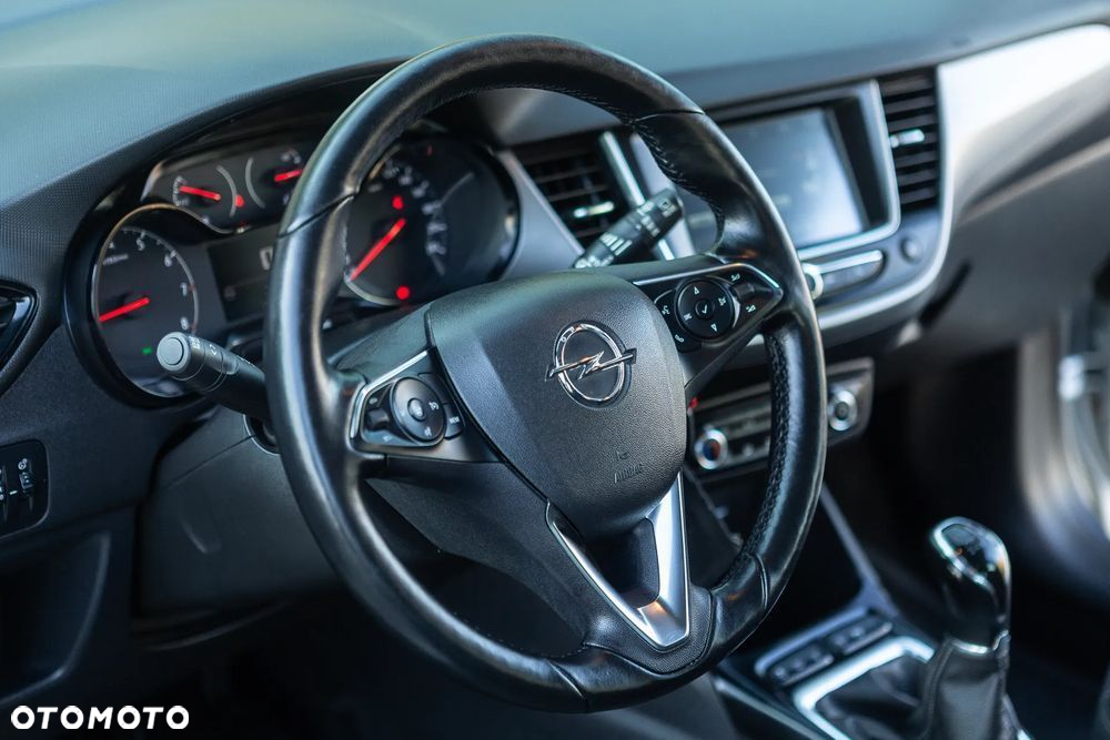 Opel Crossland X - 36