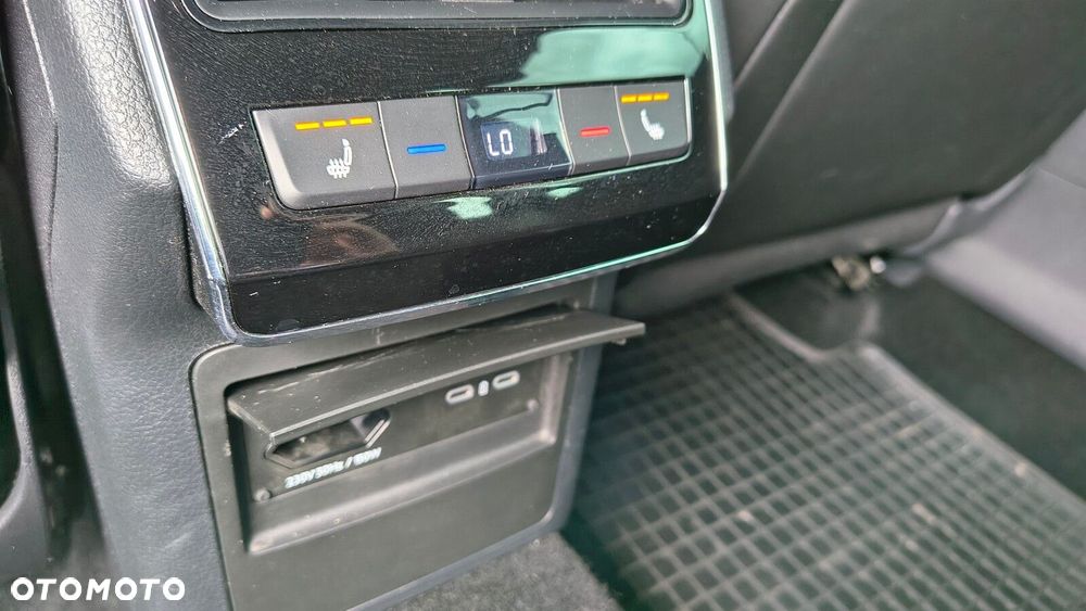 Skoda Superb - 34
