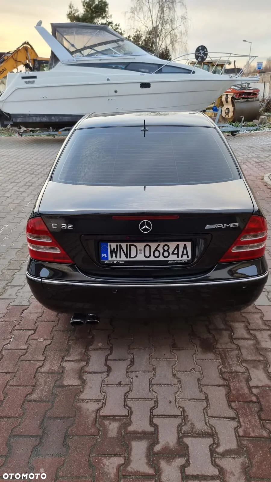Mercedes-Benz Klasa C 32 T AMG - 7
