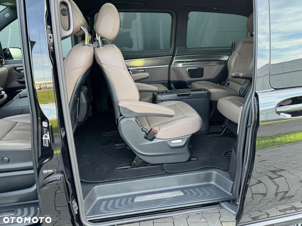 Mercedes-Benz Klasa V 300 d 4-Matic Avantgarde 9G-Tronic - 6