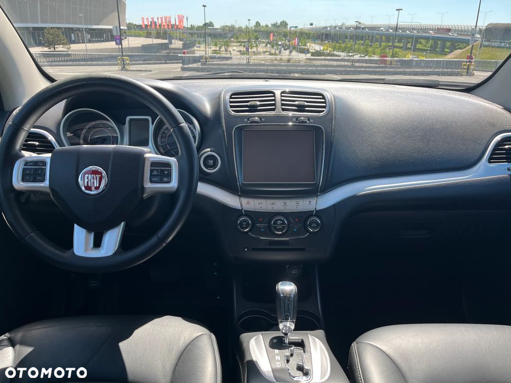 Fiat Freemont 2.0 Multijet 16V DPF Automatik Allrad Lounge - 12