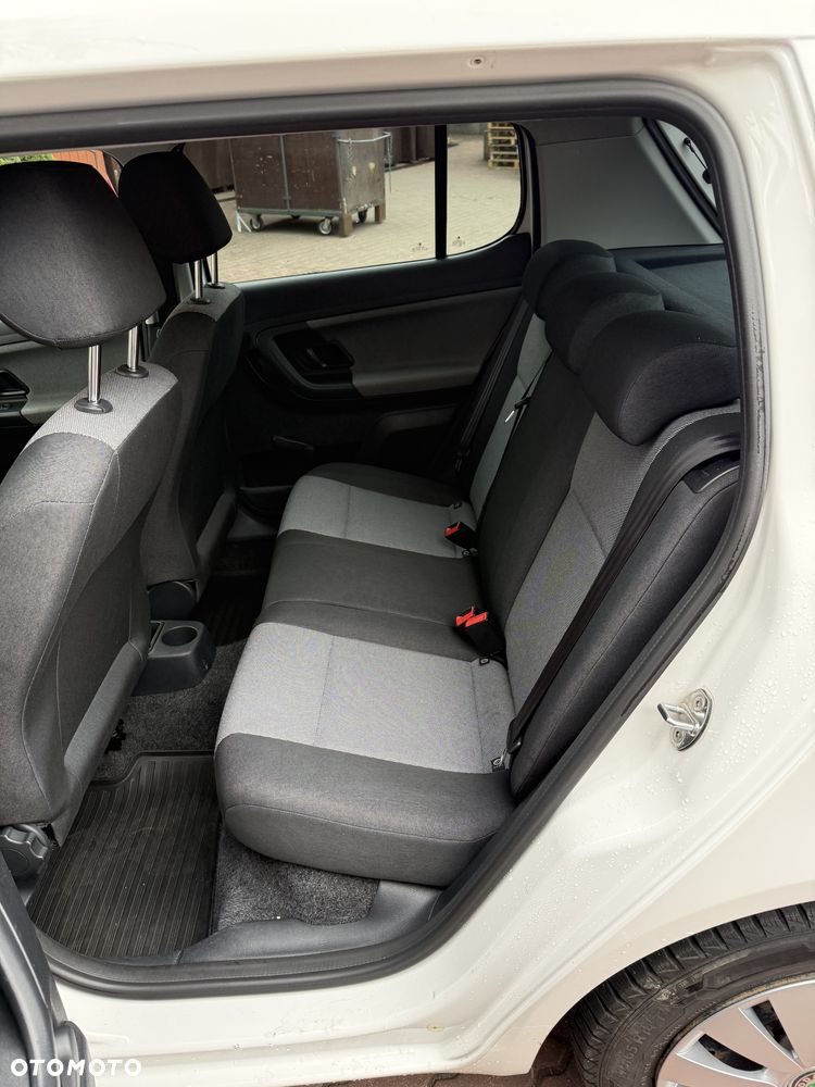 Skoda Fabia 1.6 TDI DPF Comfort - 12