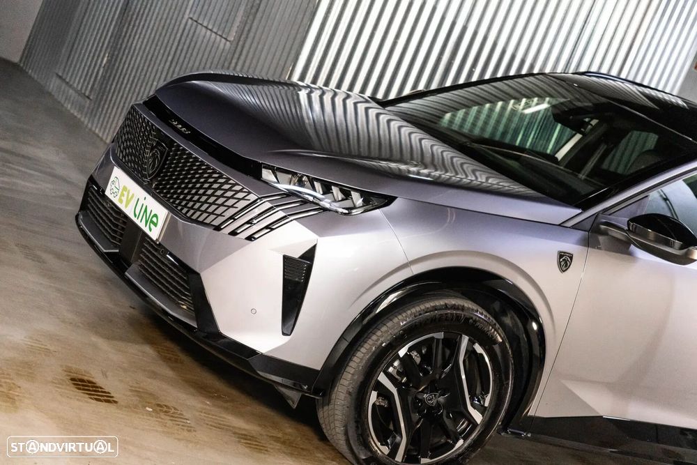 Peugeot E-5008 73 kWh GT - 12