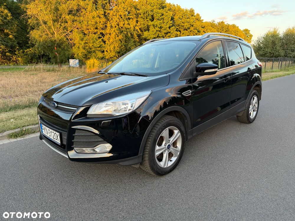 Ford Kuga 2.0 TDCi 2x4 Titanium - 3